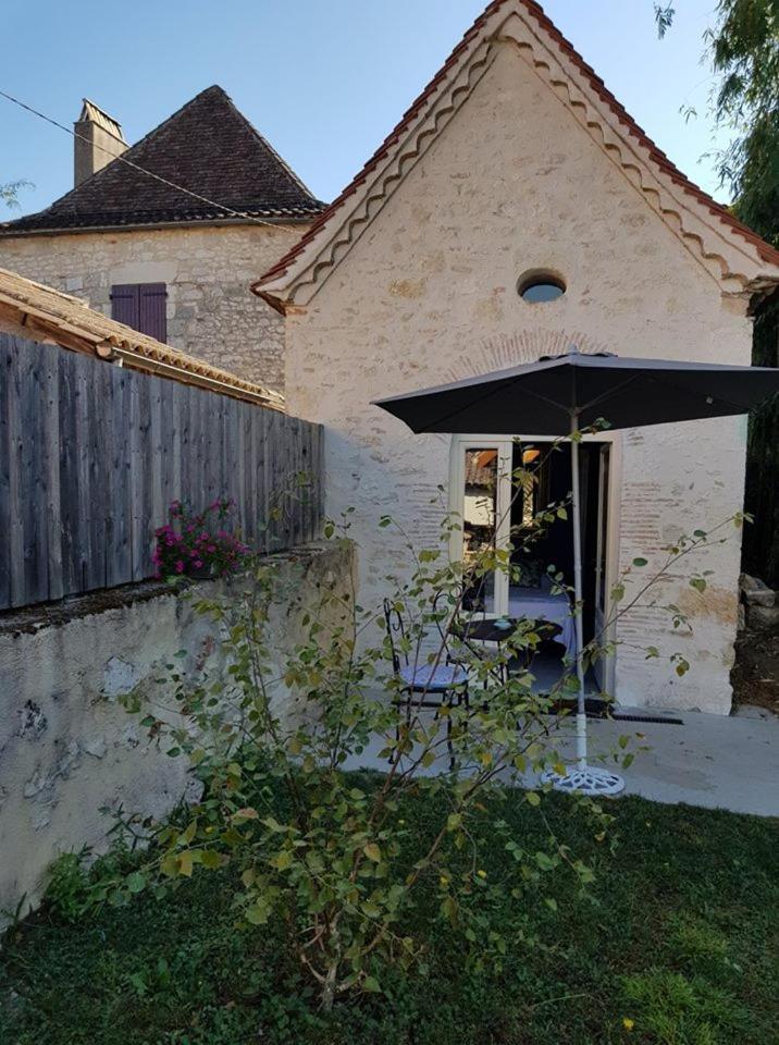 La Maison Bleue Villeréal Exteriér fotografie